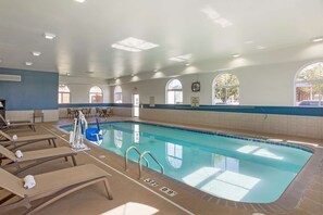 Piscine intérieure