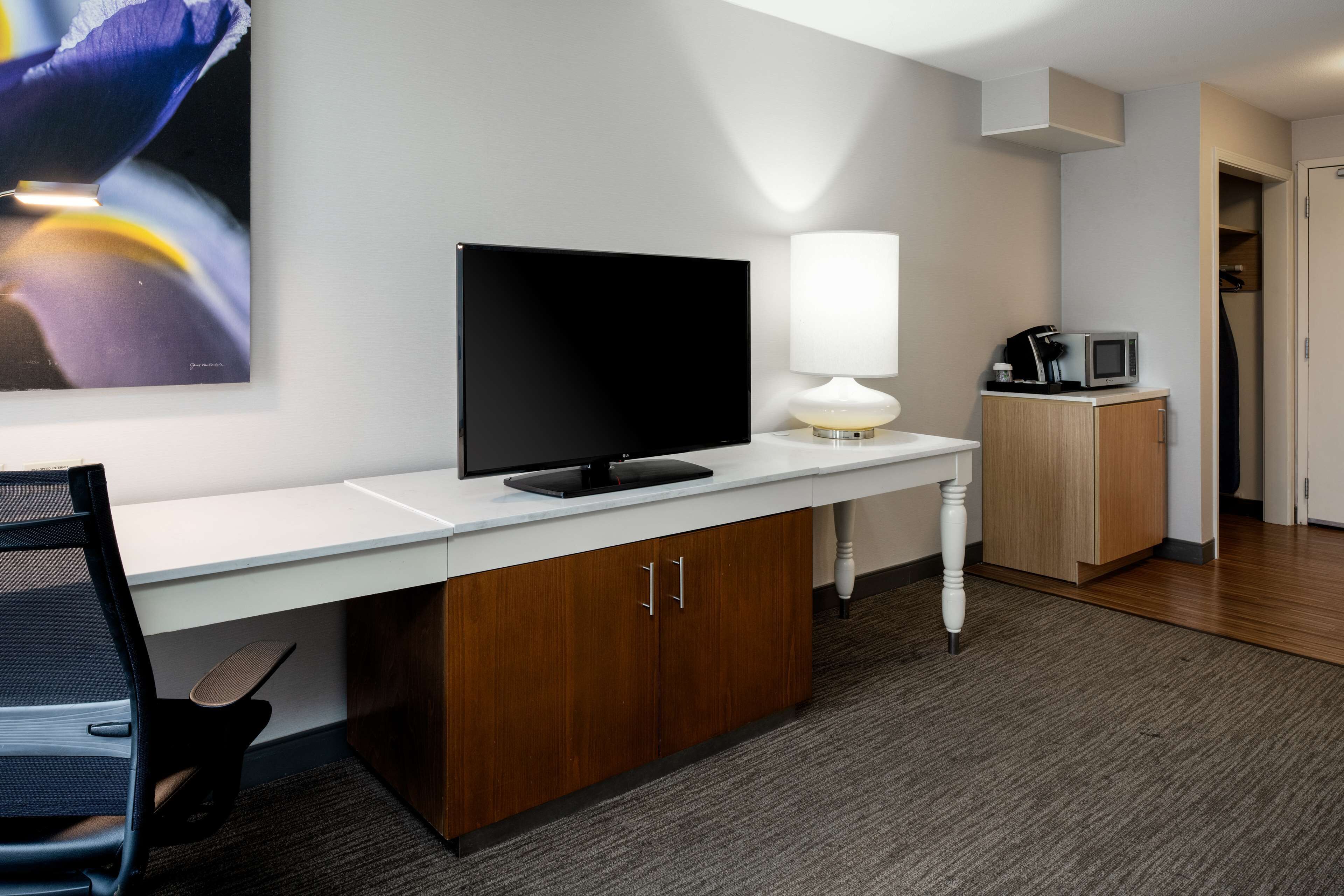 room, 1 king bed, non smoking | premium bedding, desk, laptop workspace, iron/ironing board