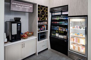 Snack bar