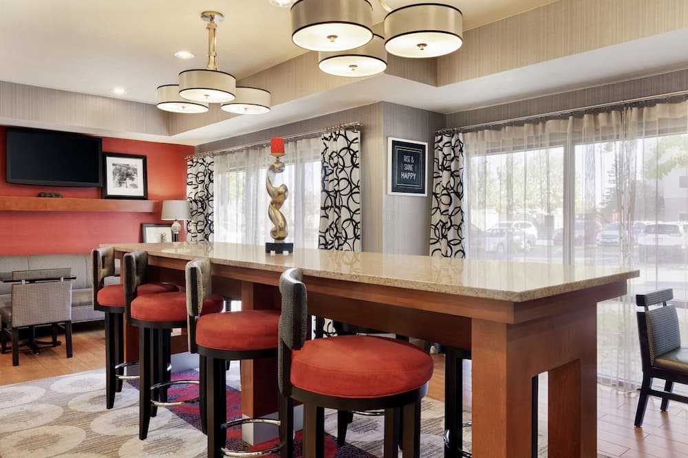 Hampton Inn Tracy
