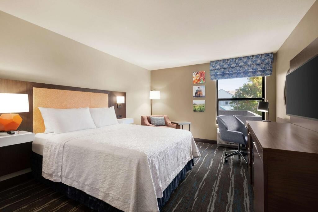 Blackout drapes, iron/ironing board, free cribs/infant beds, free WiFi