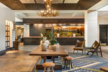 Hotel entrance and lobby at Omni Interlocken