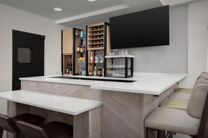 Bar (in der Unterkunft)