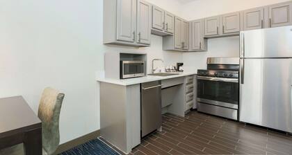 Hampton Inn & Suites Denver Tech Center