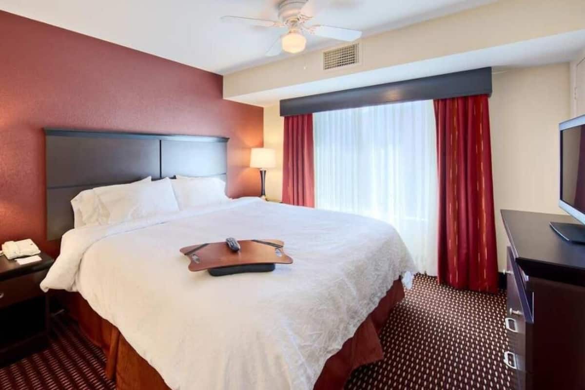 Down comforters, pillowtop beds, desk, laptop workspace