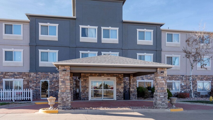 Baymont by Wyndham Henderson Northeast Denver