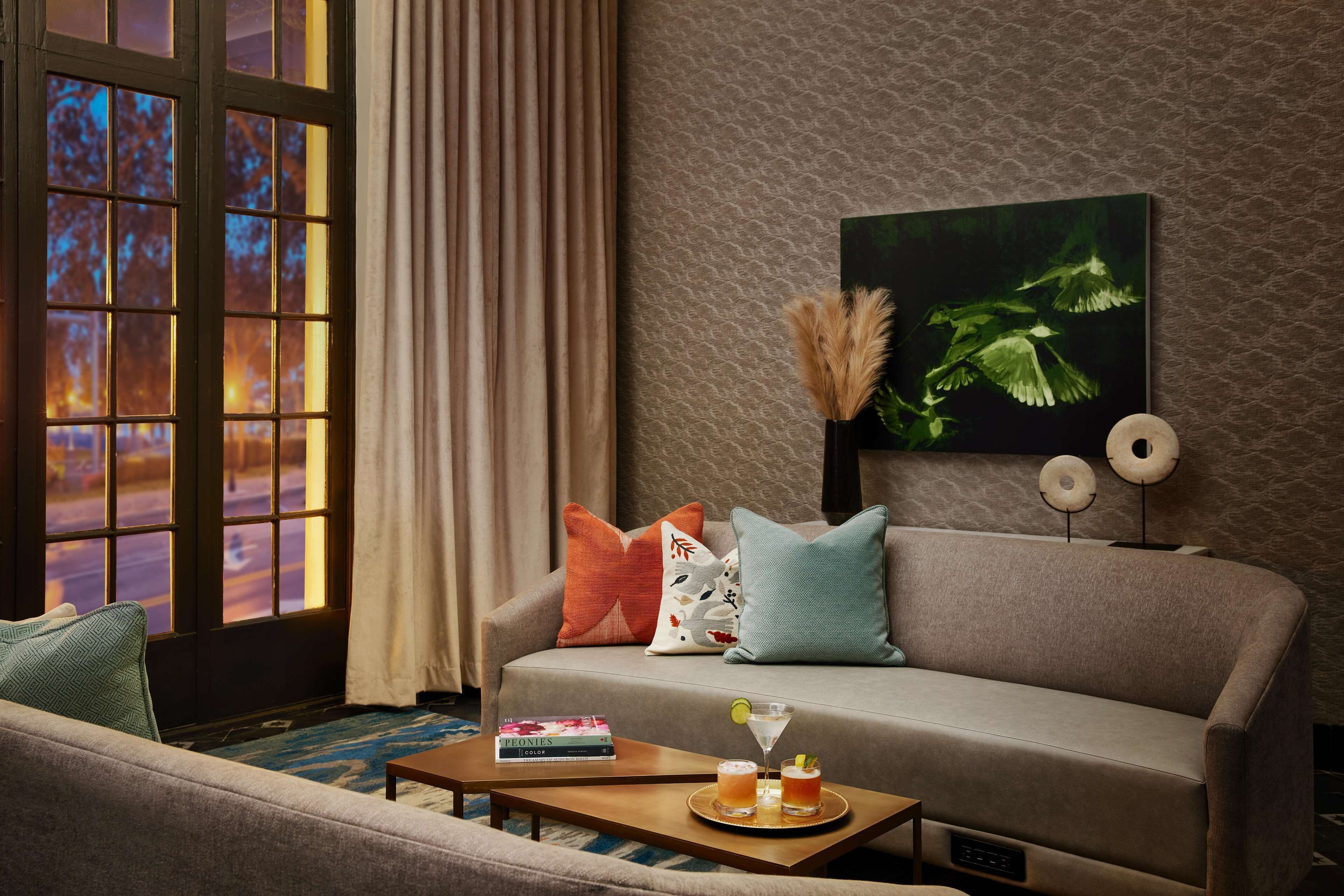 breakfast, lunch and dinner served