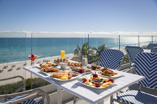 MB Hotel, Trademark Collection by Wyndham