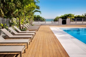 Outdoor pool, open 8:00 AM to 9:00 PM, free cabanas, pool umbrellas - MB Hotel, Trademark Collection by Wyndham (Miami Beach)