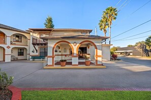 Exterior - Travelodge by Wyndham Hotel & Cottages St Augustine/Historic (St. Augustine)