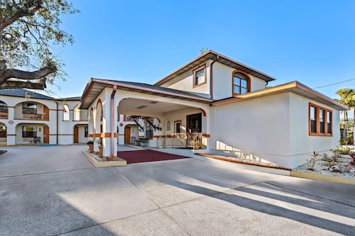 Travelodge by Wyndham Hotel & Cottages St Augustine/Historic