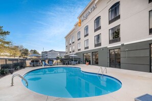 Seasonal outdoor pool
