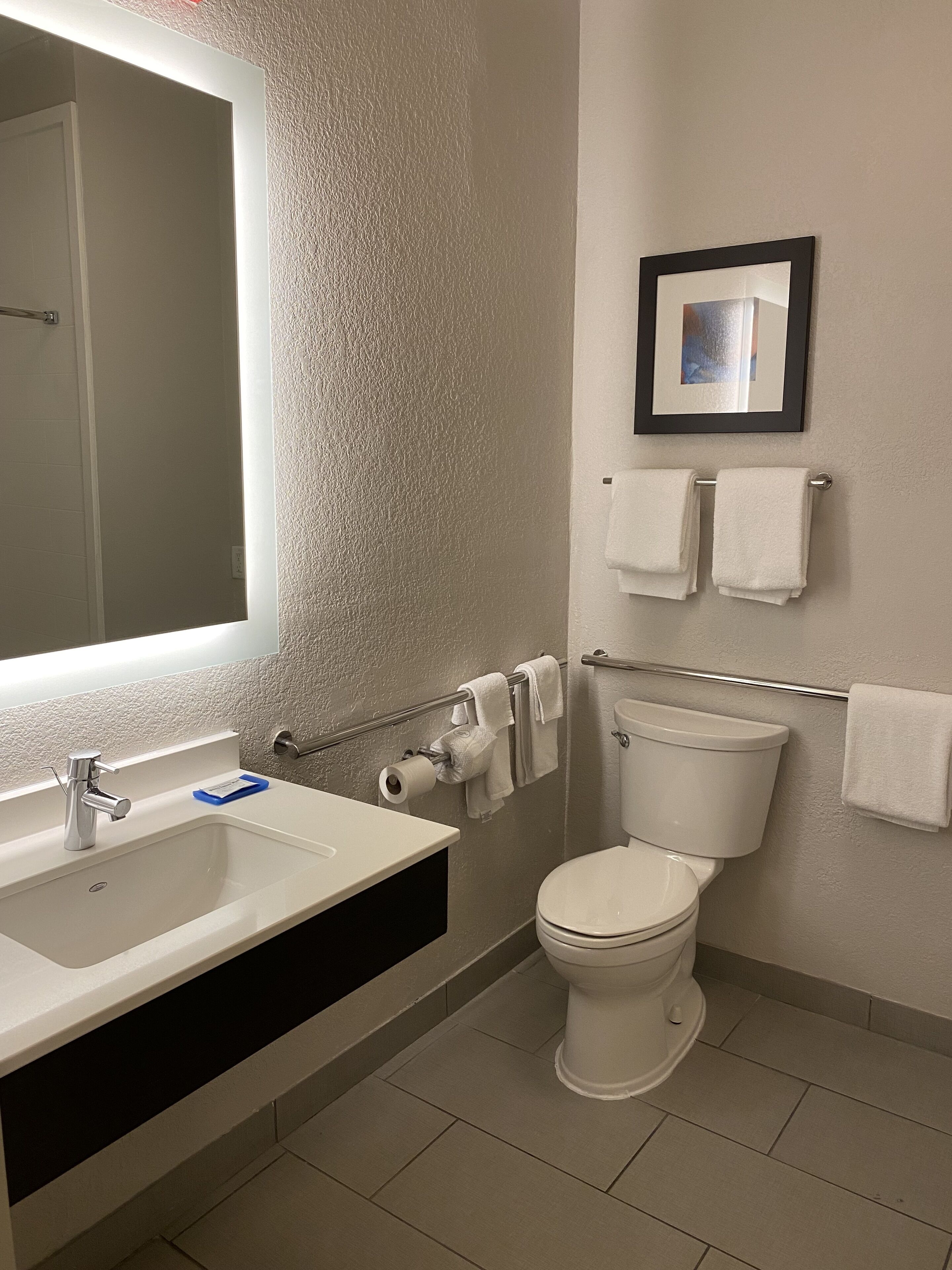 Bathroom sink