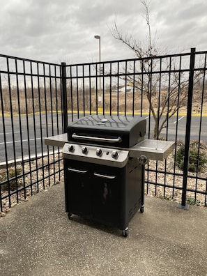 Grill-/Picknickplatz