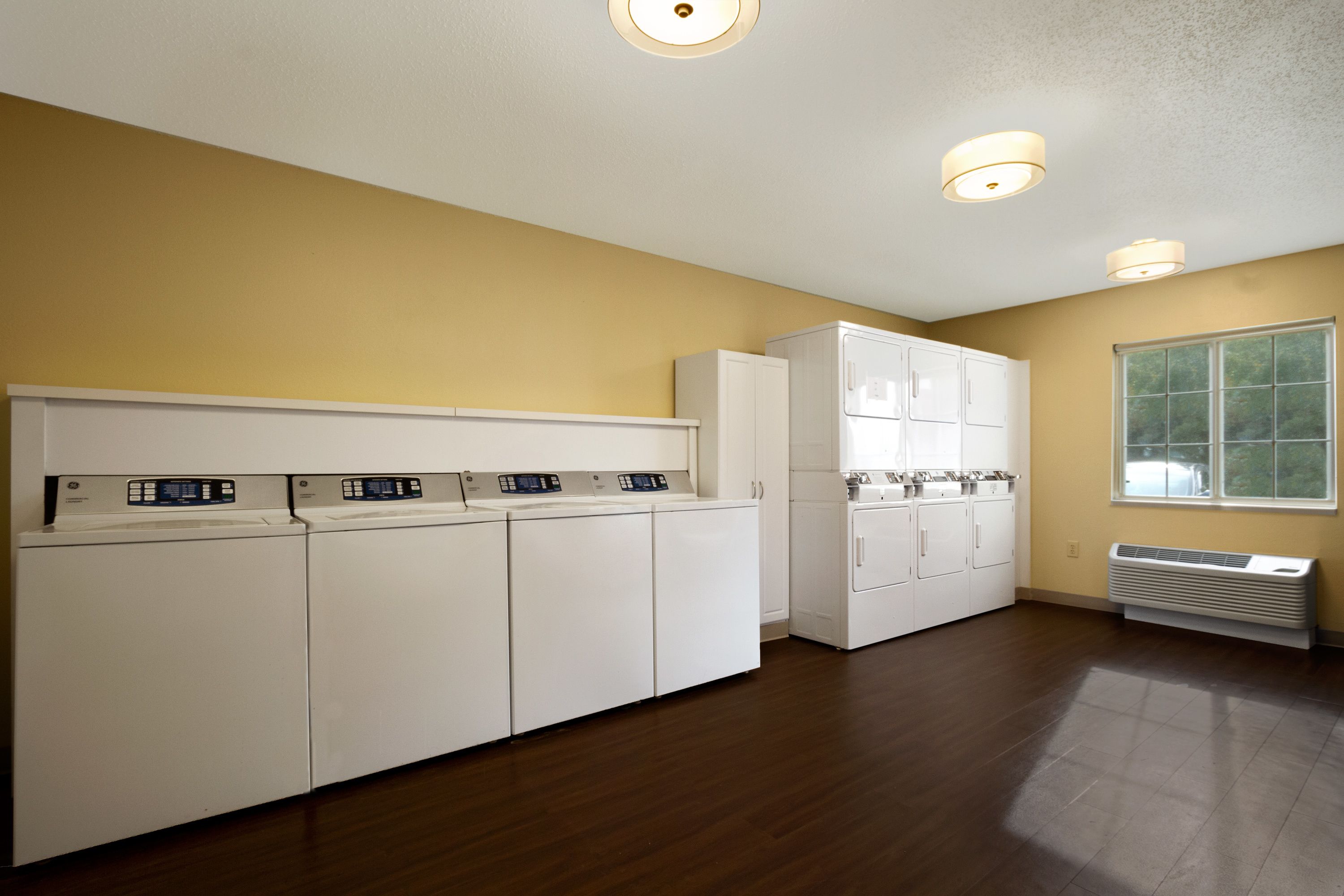 Photo - MainStay Suites Chicago Schaumburg