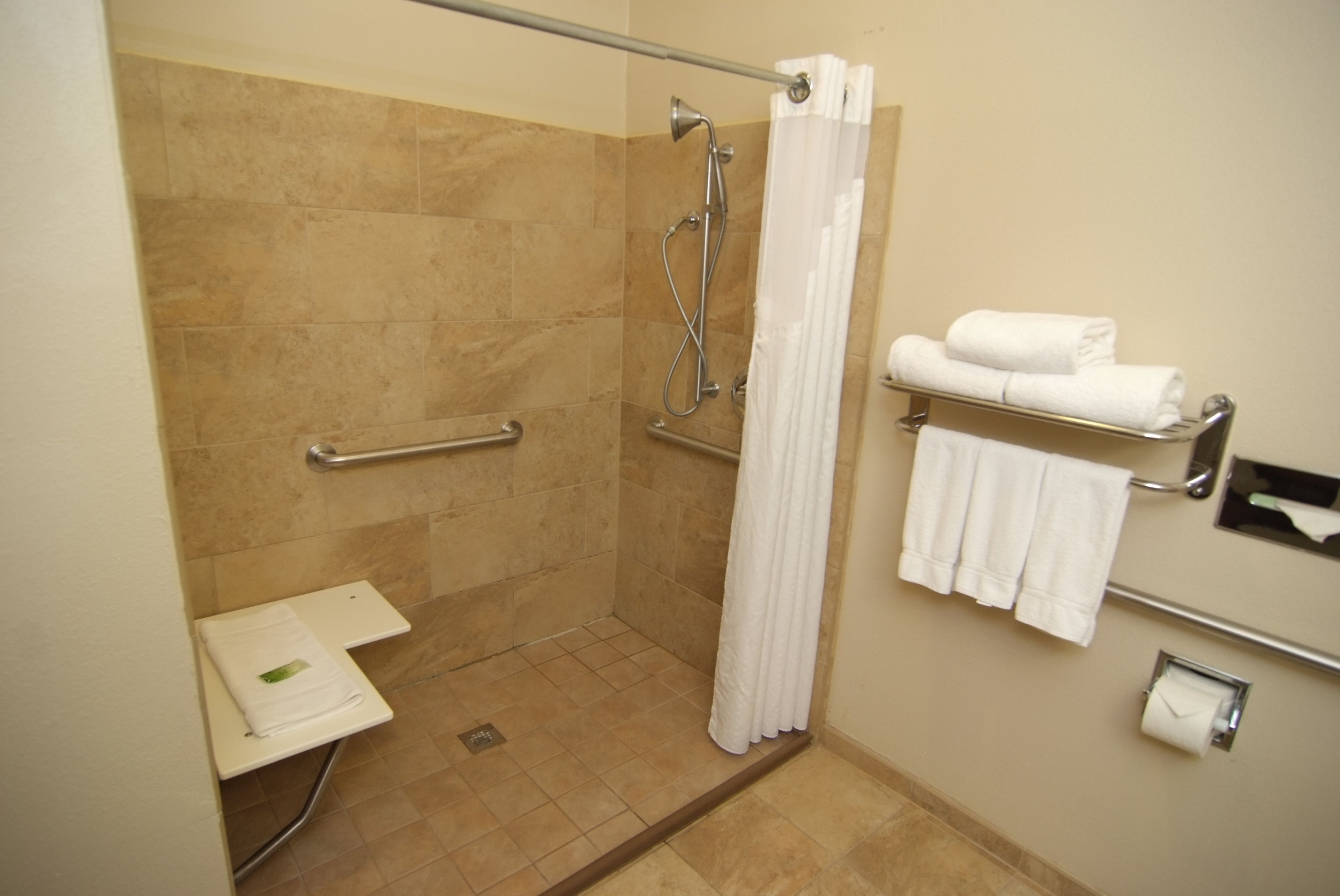 1 bedroom, desk, laptop workspace, blackout curtains