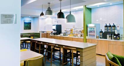 AmericInn by Wyndham Hays