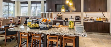 Breakfast and dinner served, American cuisine