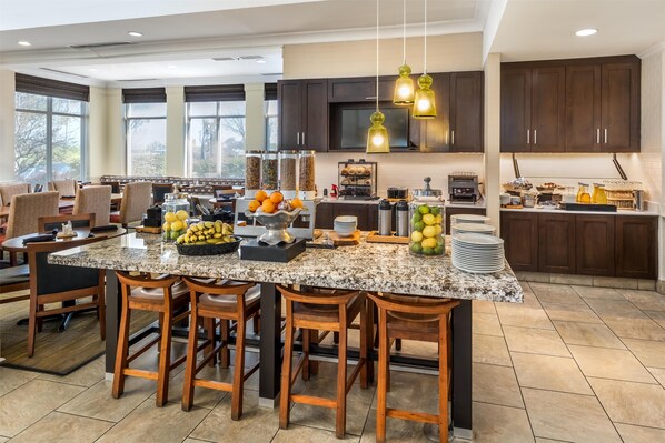 Breakfast and dinner served, American cuisine