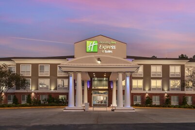 Holiday Inn Express Hotel & Suites Natchitoches by IHG