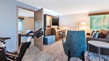 Premium bedding, pillow-top beds, in-room safe, desk