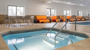 Piscina coberta i gandules