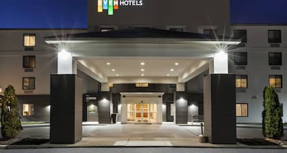 EVEN Hotel Ann Arbor S - University Area by IHG