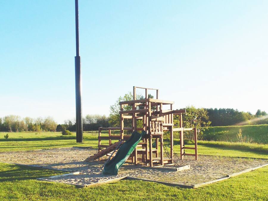 Utendørs lekeområde for barn