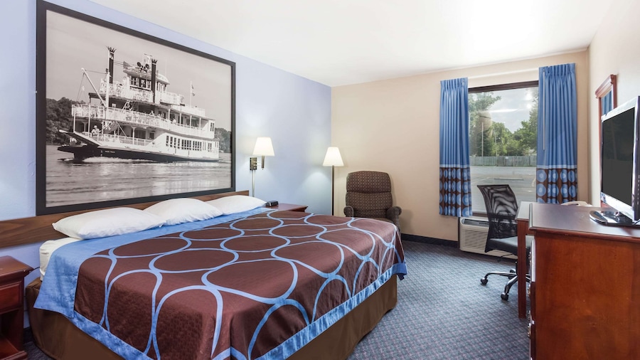 Super 8 by Wyndham Indianola