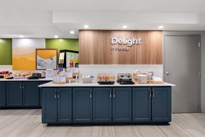 Spark by Hilton Biloxi Ocean Springs