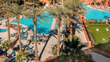 Room, 1 King Bed, Pool View | Premium bedding, in-room safe, desk, blackout drapes