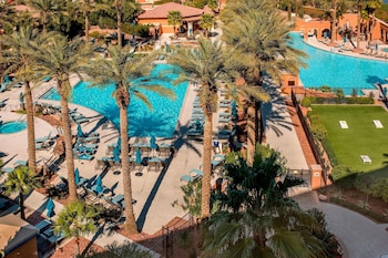 Room, 1 King Bed, Pool View | Premium bedding, in-room safe, desk, blackout drapes at The Westin Lake Las Vegas Resort & Spa by Marriott