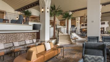 2 间酒吧/酒廊、大堂酒廊