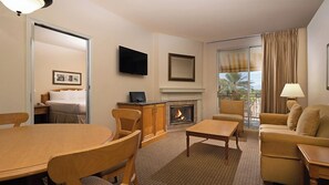 40-inch flat-screen TV with digital channels, TV - Club De Soleil All-Suite Resort (Las Vegas)