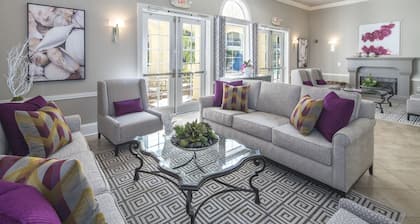 Club De Soleil All-Suite Resort