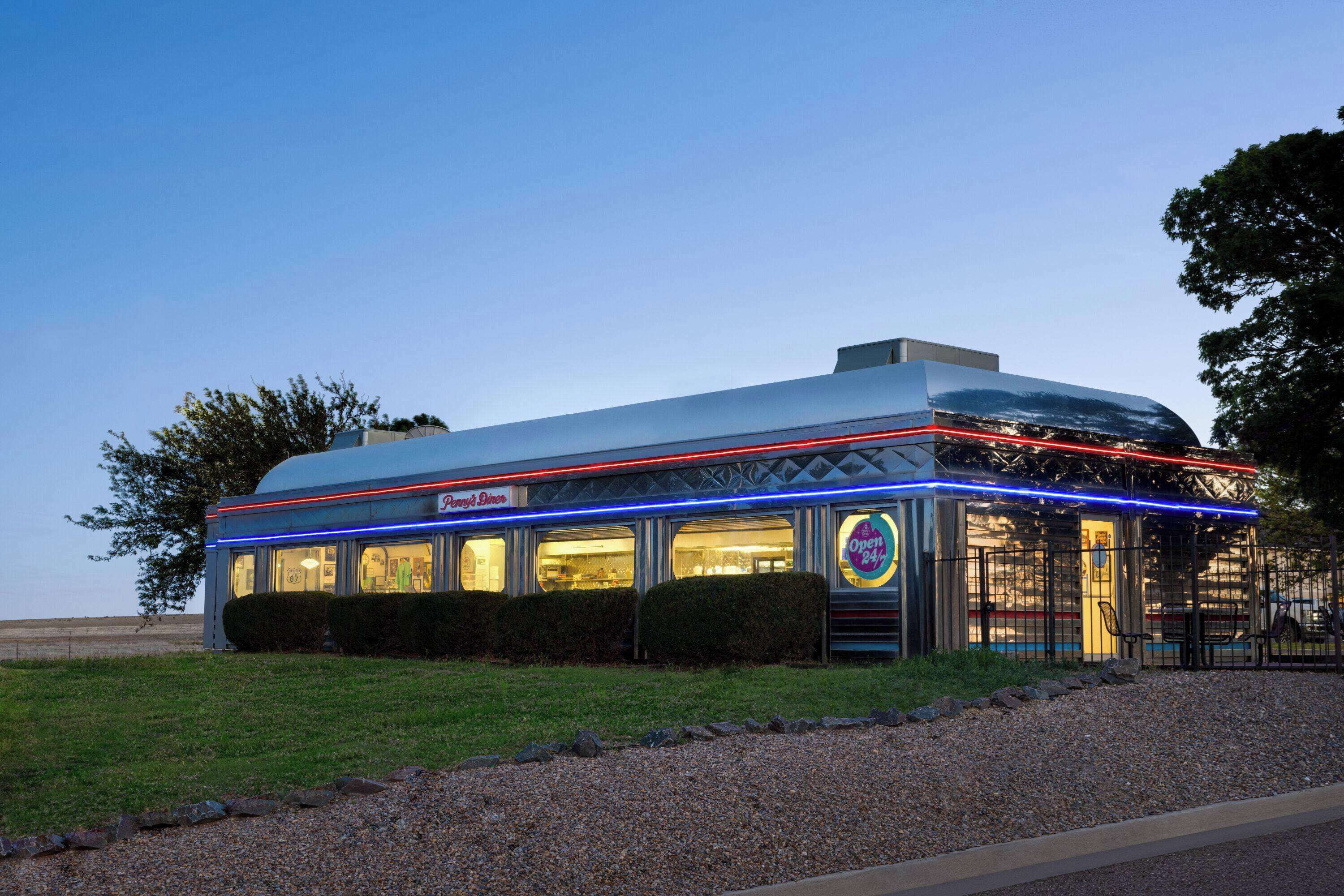 Breakfast, lunch, dinner served; American cuisine 