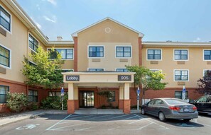 Exterior - Extended Stay America Suites Long Island Bethpage (Bethpage)
