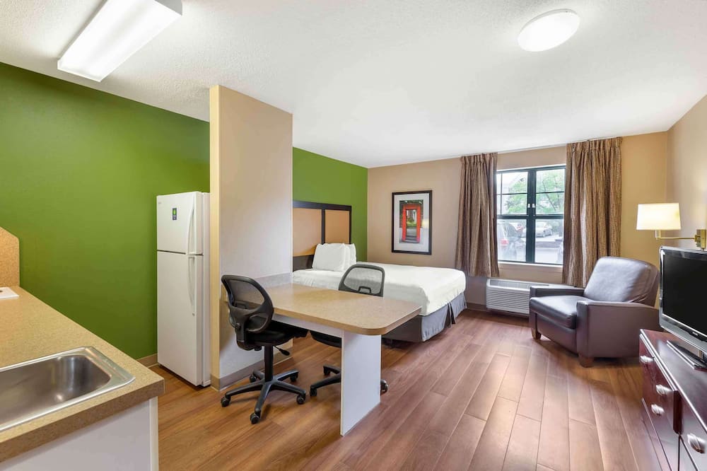 Extended Stay America Suites Long Island Bethpage