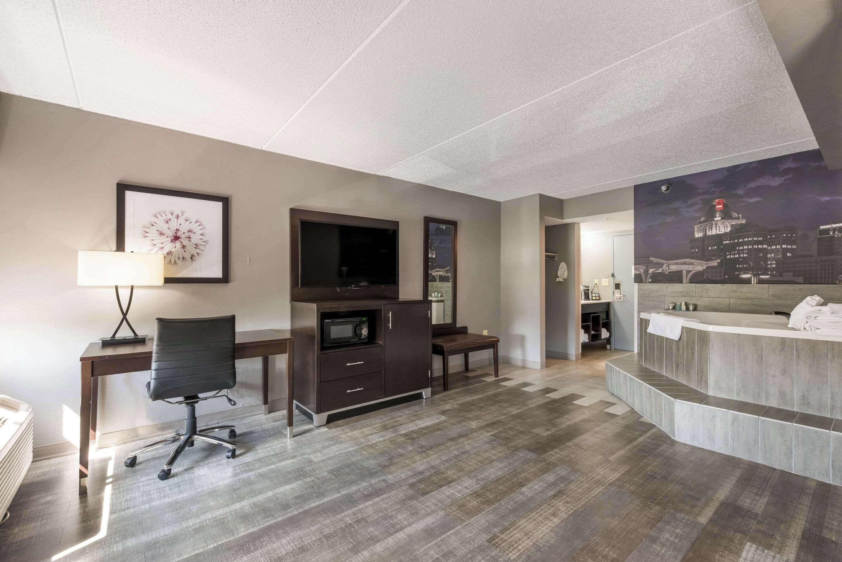 premium bedding, pillow-top beds, individually decorated