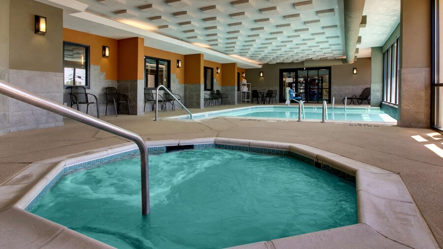 Drury Inn & Suites Greensboro