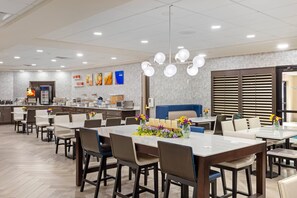Free daily buffet breakfast