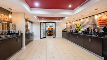 Free daily buffet breakfast