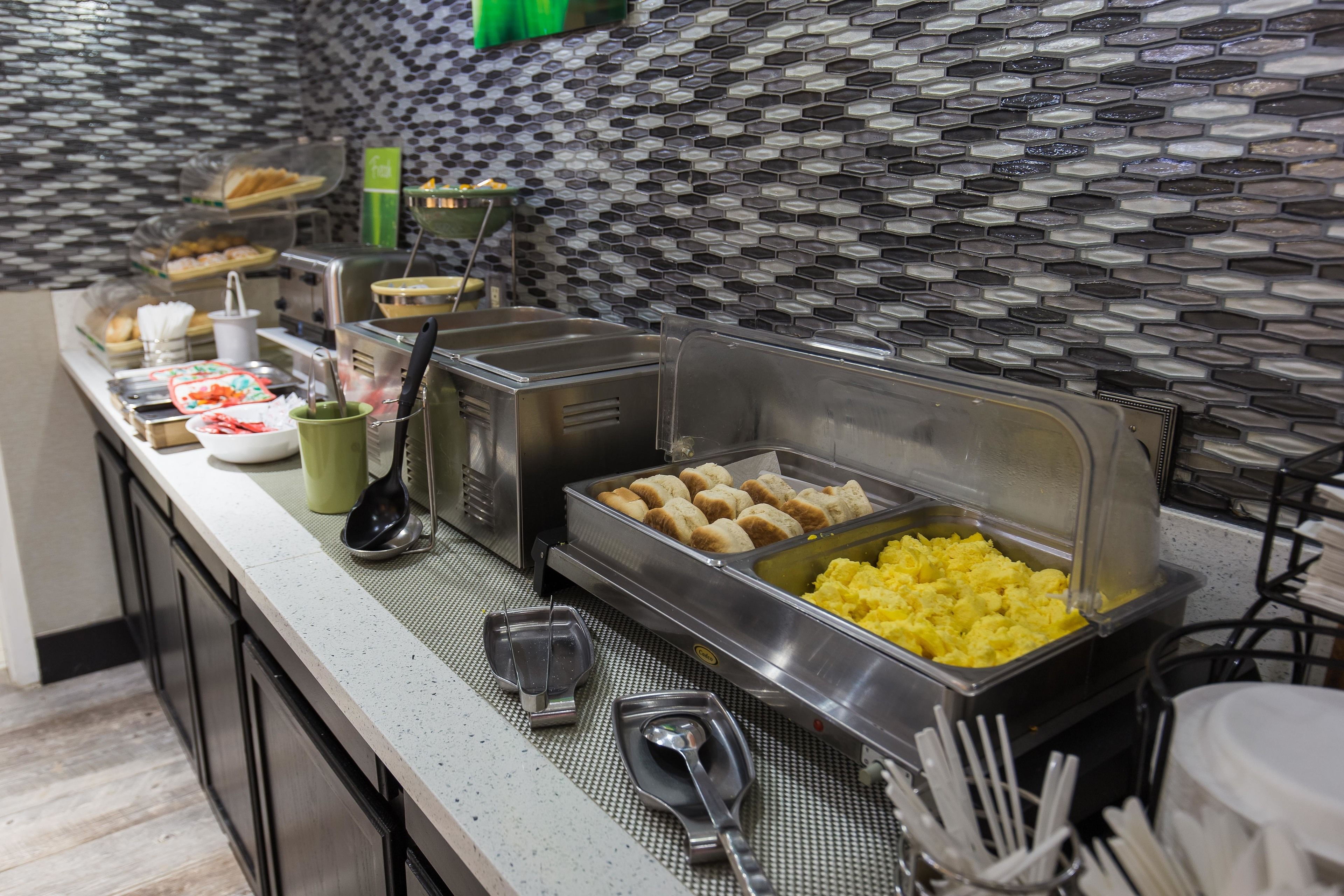 free daily self-service breakfast