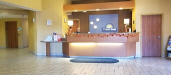 Days Inn by Wyndham Tulsa Central
