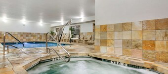 Clarion Pointe Medford