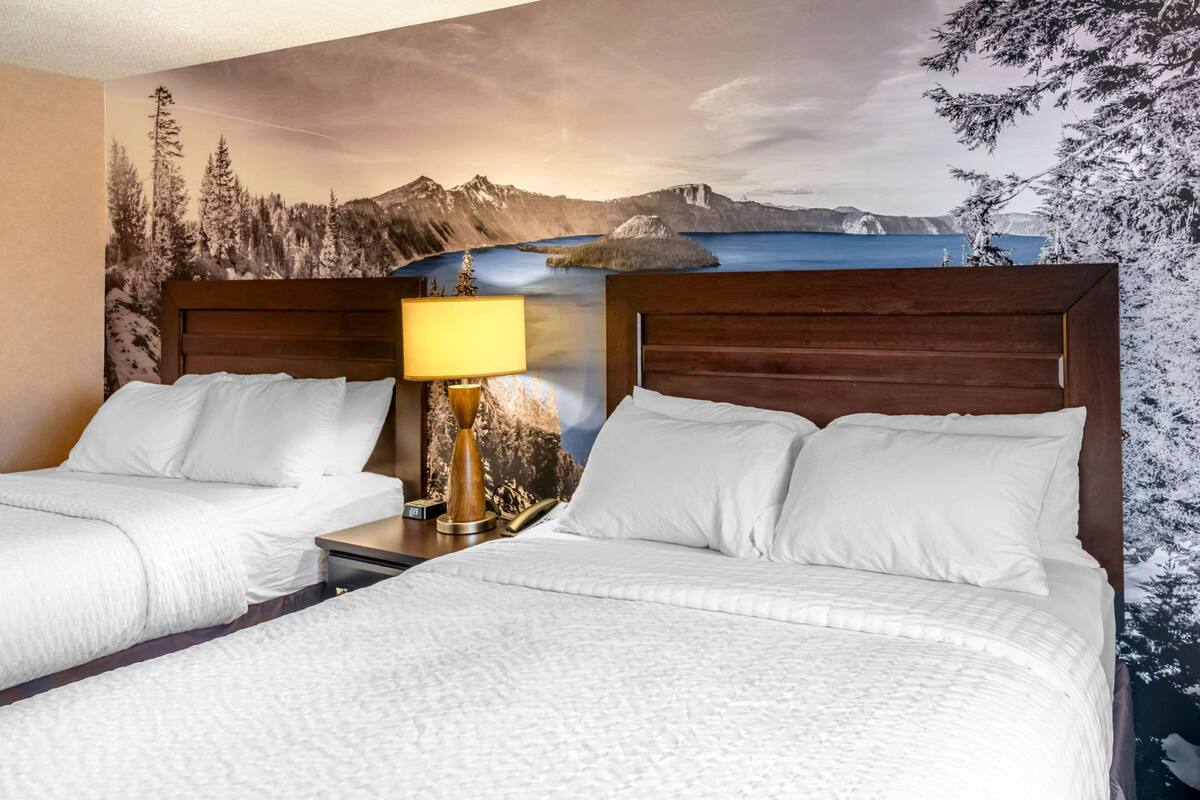 standard room, 2 queen beds, non smoking | desk, laptop workspace, iron/ironing board, free cots/infant beds