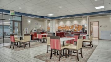 Free daily continental breakfast