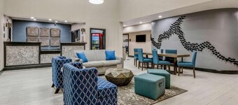 Clarion Pointe