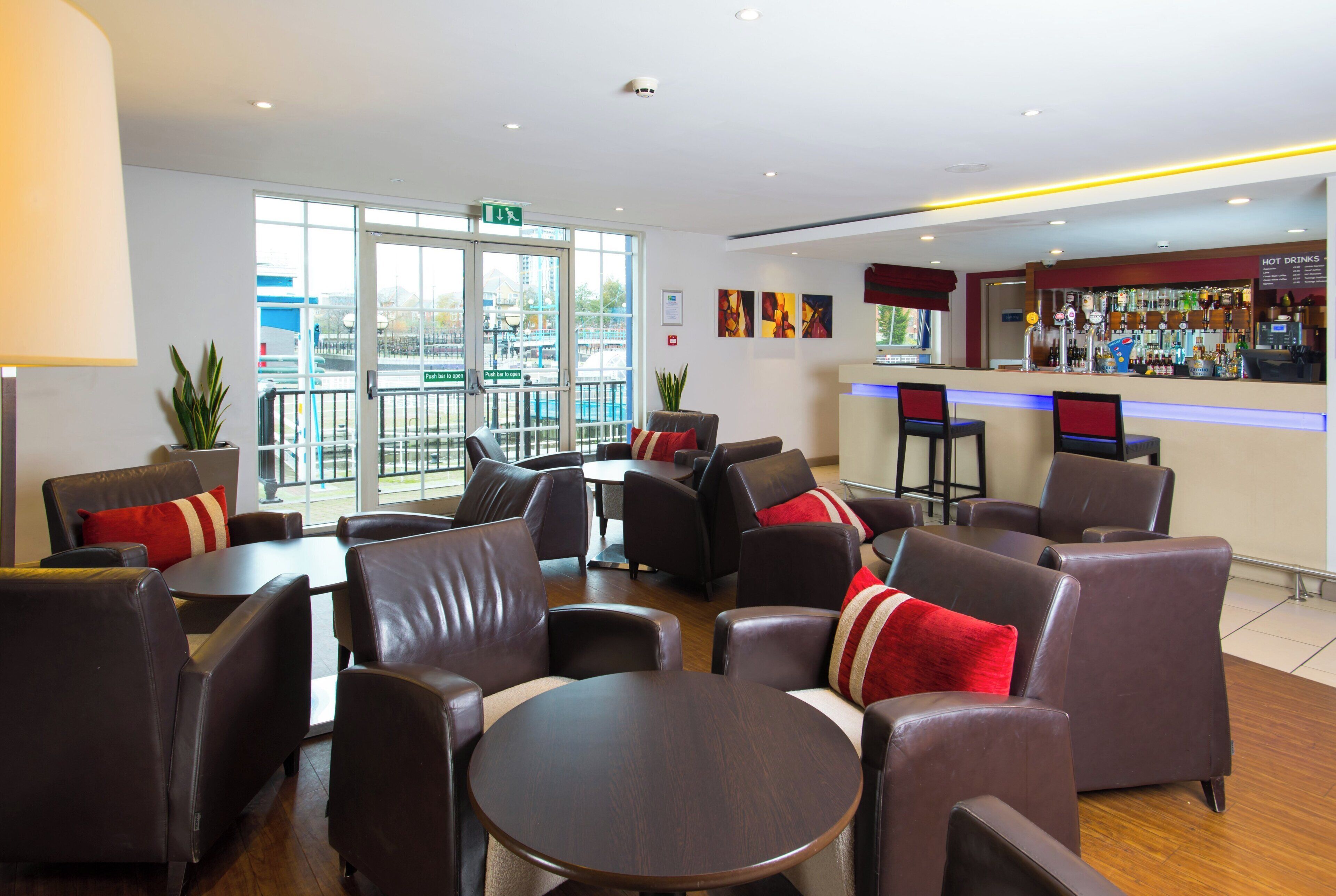 Foto - Holiday Inn Express Manchester   Salford Quays By Ihg
