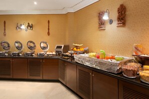 Petit déjeuner buffet